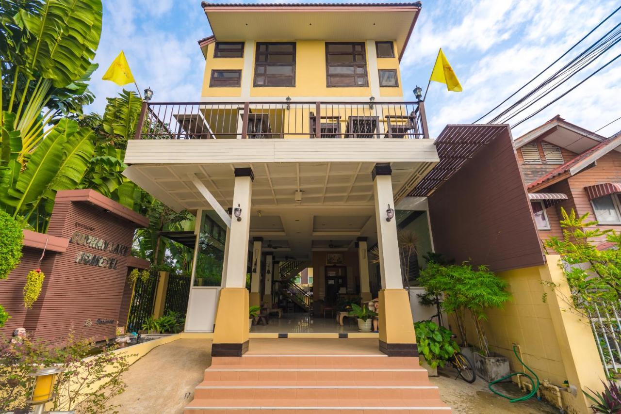 Suphan Lake Hometel Bangkok Exterior photo